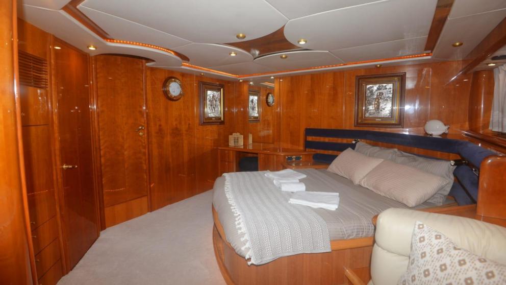 Charter yacht Act with a spacious cabin in a wooden design